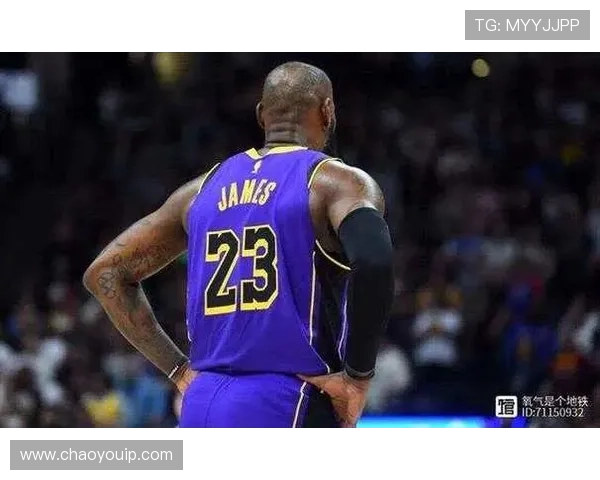 18岁新星弗拉格凭15分2断2帽场次成功超越科比詹姆斯表现力